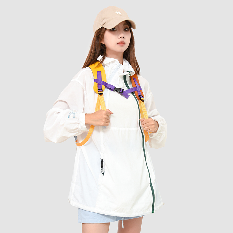 Women Lightweight Travel Backp - Hiking Backpack Waterproof のレビューと価格
