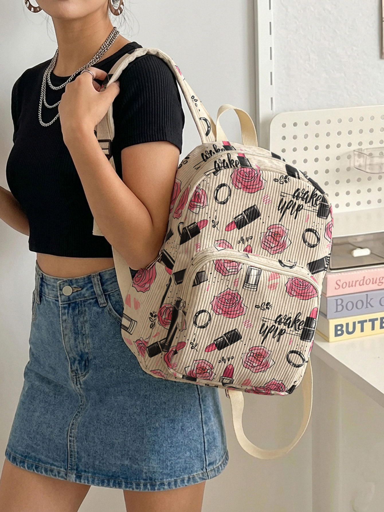 Rose Lipstick Print Allover Wo - Fashion Backpack Women のレビューと価格